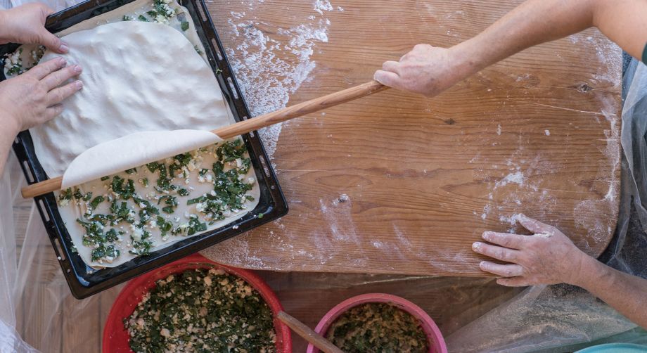 Preparazione di una torta salata